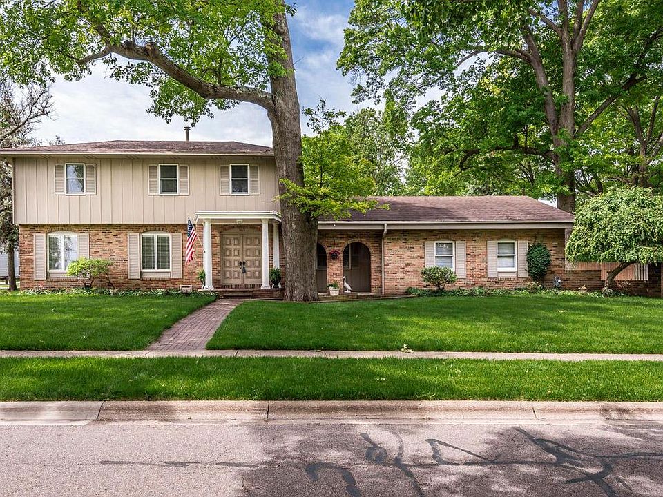 1st image of 363 Highland Ave