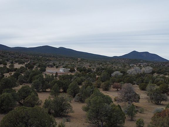 3rd image of 2290 Cottage San Rd