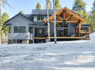 28 Star Peaks Ct, Star Valley Ranch, WY 83127