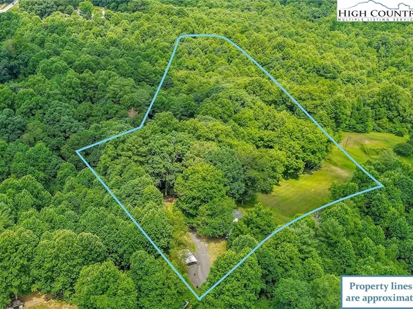 271 Cottontail Lane, North Wilkesboro, NC 28659