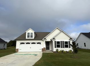 72 Scotties Ridge Dr, Princeton, NC 27569