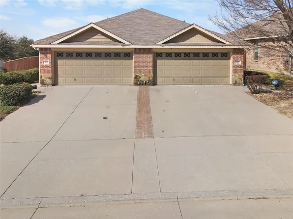 363 Armstrong Ln, Lavon, TX 75166