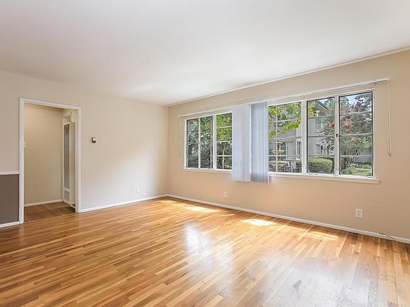 3rd image of 147 N Holliston Ave APT B