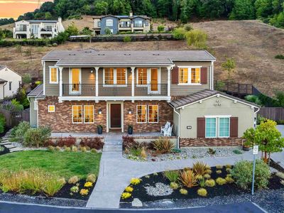 22 W Hill Way, Orinda, CA, 94563
