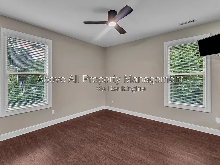 8313 Henderson Rd — Photo 19