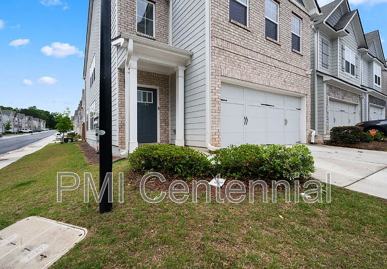 7740 Baron Rd — Photo 3