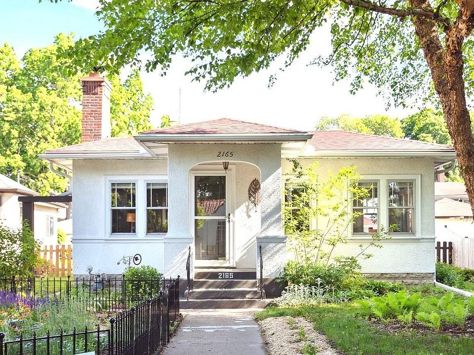 1st image of 2165 Saint Clair Ave