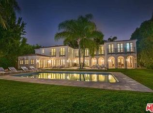 903 N Roxbury Dr, Beverly Hills, CA 90210