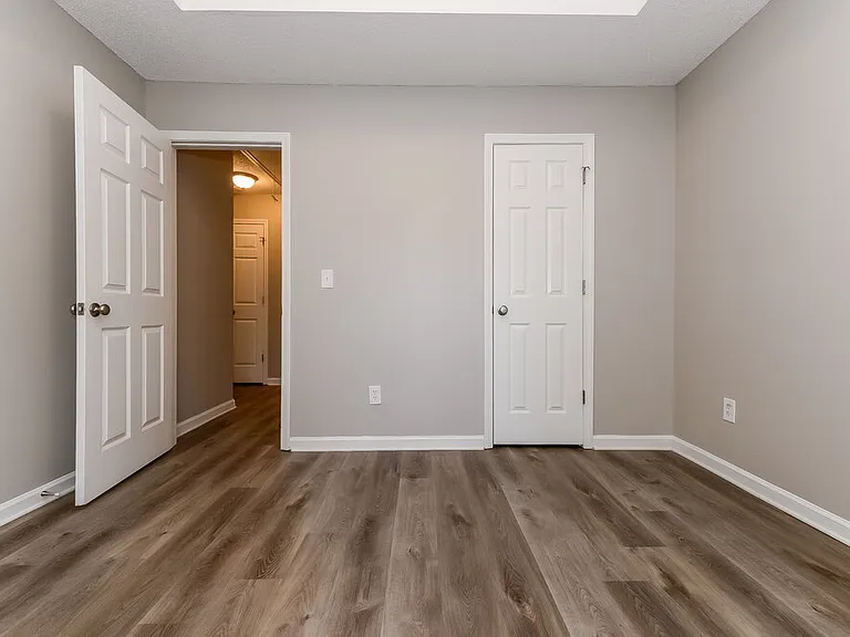 5467 Sapphire Cir — Photo 13