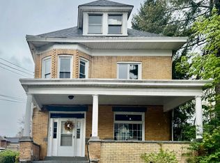 3313 Allendale St, Pittsburgh, PA 15204