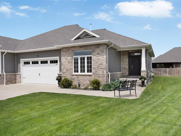 65 Robin Ct, Kingsville, ON N9Y 0E1