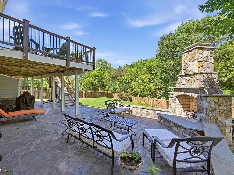 22806 Oatlands Grove Pl — Photo 26