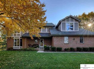 10016 N 29th Ave, Omaha, NE 68112