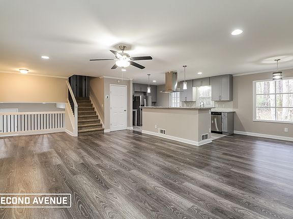 5th image of 4115 Sweet Water Ln SE