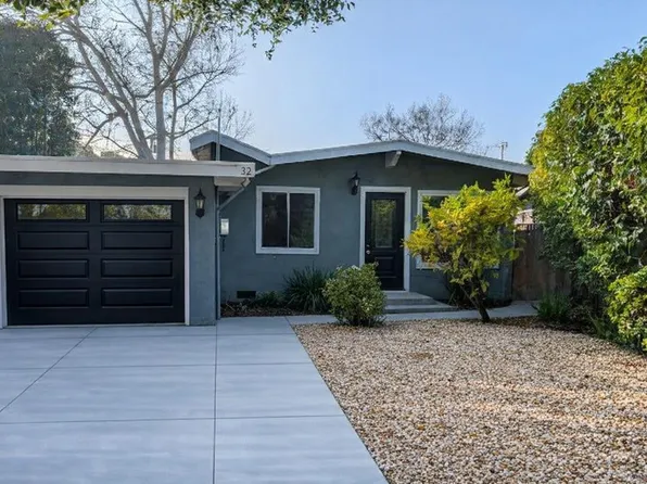 32 Henderson Pl, Menlo Park, CA 94025