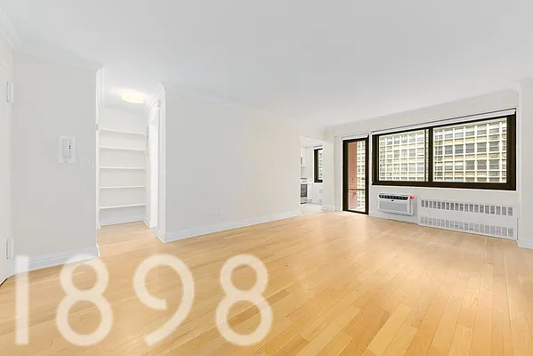 Rented by A&E Real Estate Management | media 6