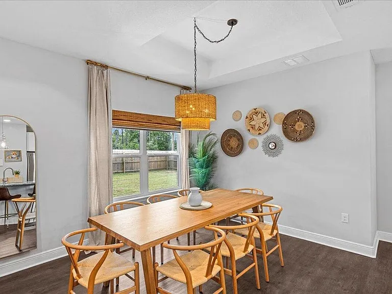 5333 Longhorn Trl — Photo 10