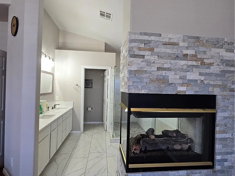 2232 Alanhurst Dr — Photo 29