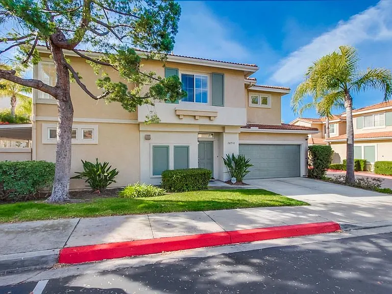 11655-8 Compass Point Dr N — Photo 42
