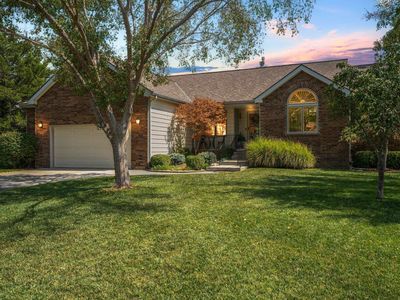 1300 N Country Walk Cir, Wichita, KS, 67206