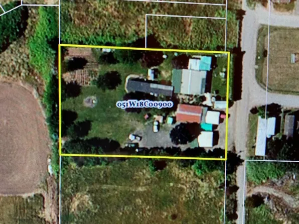 1251 Brown St, Woodburn, OR 97071