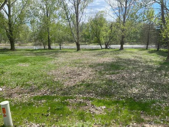 Greenwood Ave NW, Wadena, MN 56482