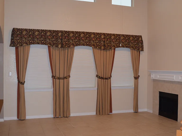 612 Dyann Dr — Photo 9