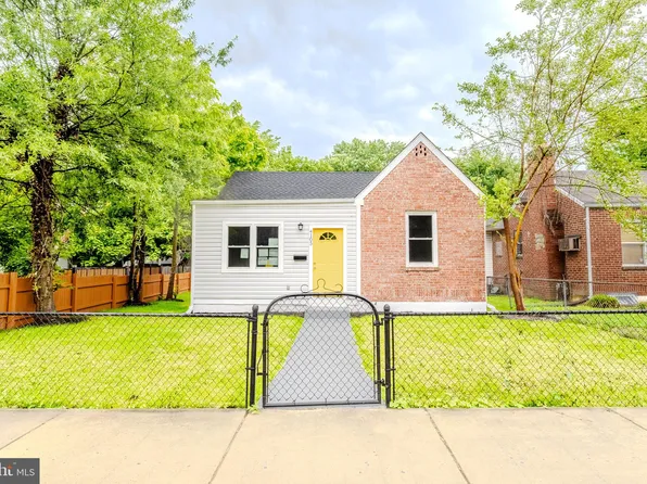 4105 38th St, Brentwood, MD 20722