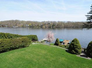 49 Knollcrest Rd, New Fairfield, CT 06812