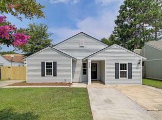 129 Lancashire Rd, Summerville, SC 29486