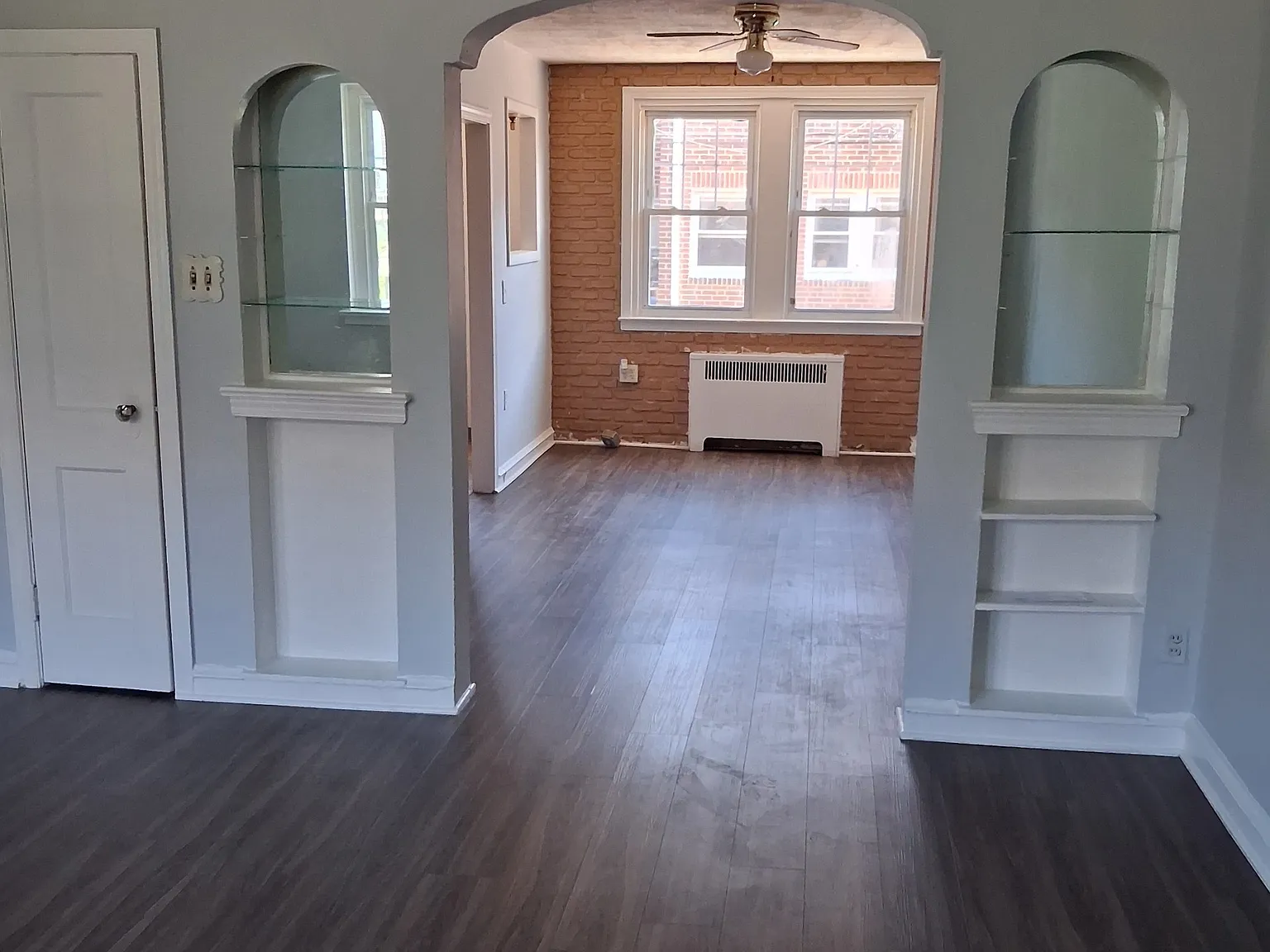 1421 Greeby Street — Photo 1