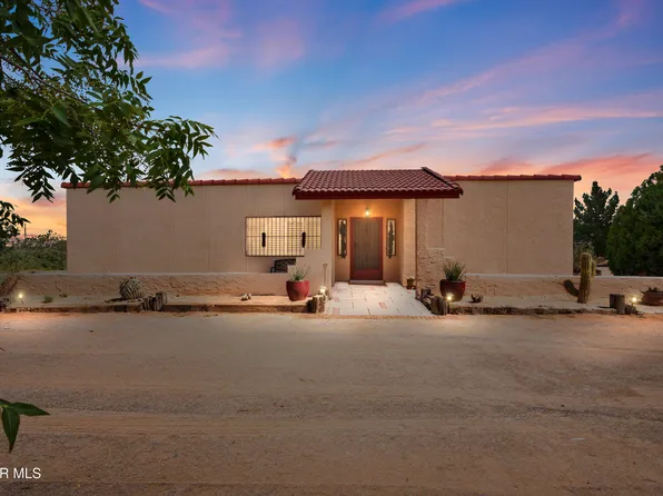 5249 Desert Willow Dr, El Paso, TX 79938
