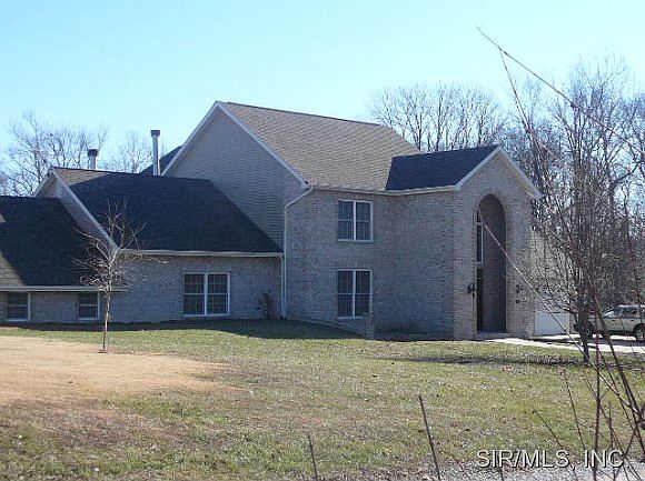 1st image of 7624 Cabin Creek Ln