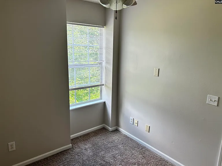 122 Curvewood Rd — Photo 31