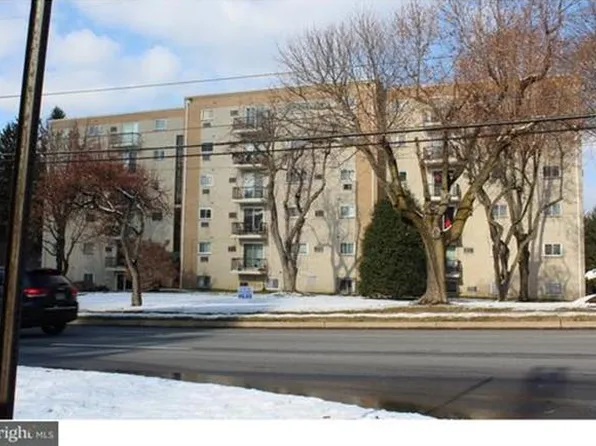 3421 W Chester Pike #B45-3b, Newtown Square, PA 19073