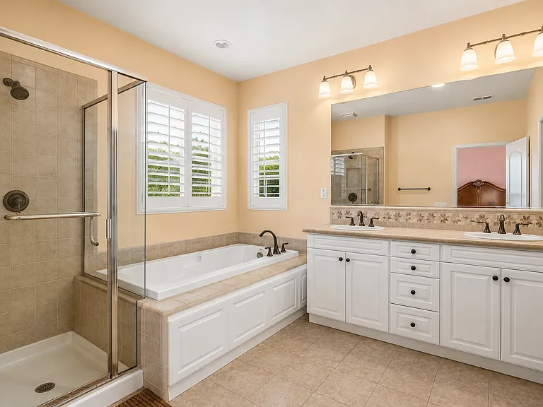 8380 Reagan Gln — Photo 16