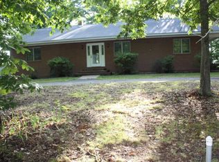 852 McCauleys Bluff Rd, Holladay, TN 38341