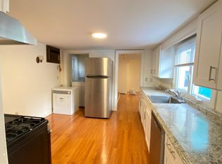 39 Sciarappa St #1R, Cambridge, MA 02141