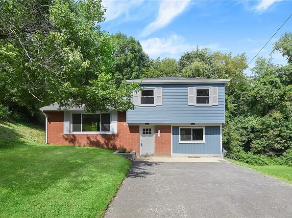 134 Fairlane Dr, Industry, PA 15052