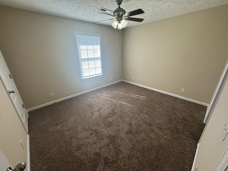 814 Sevier St — Photo 10