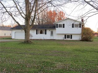 36379 Capel Rd, Grafton, OH 44044