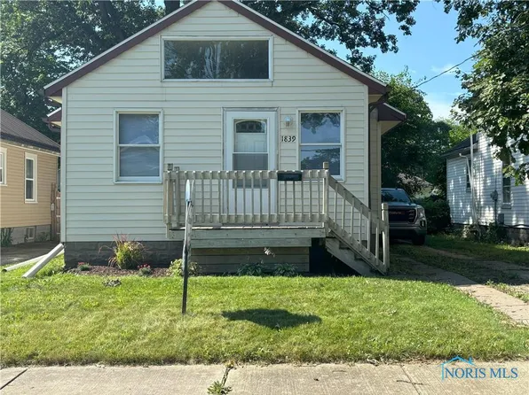 1839 Wychwood St, Toledo, OH 43613