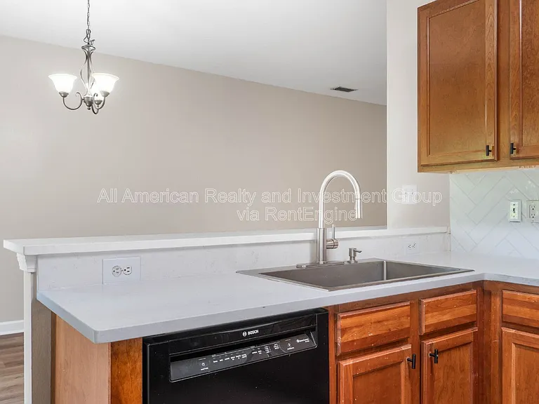 42 Avery Dr — Photo 9