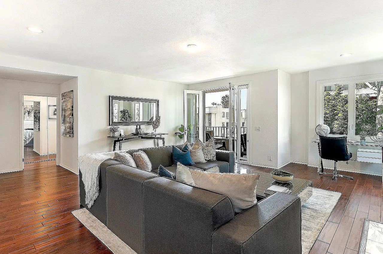 2 bed, 1500 sqft, $4,800 — Photo 2