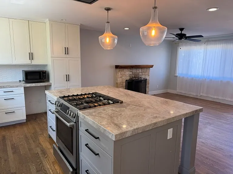 1726 Hilton St — Photo 14