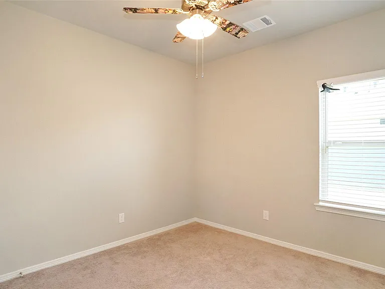 25463 Northpark Lake Dr — Photo 14