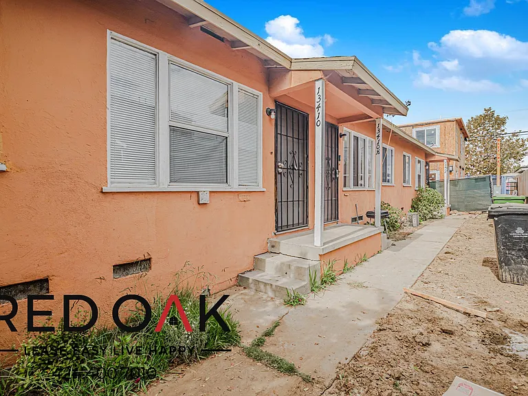 13408 Vermont Ave #13410 — Photo 15