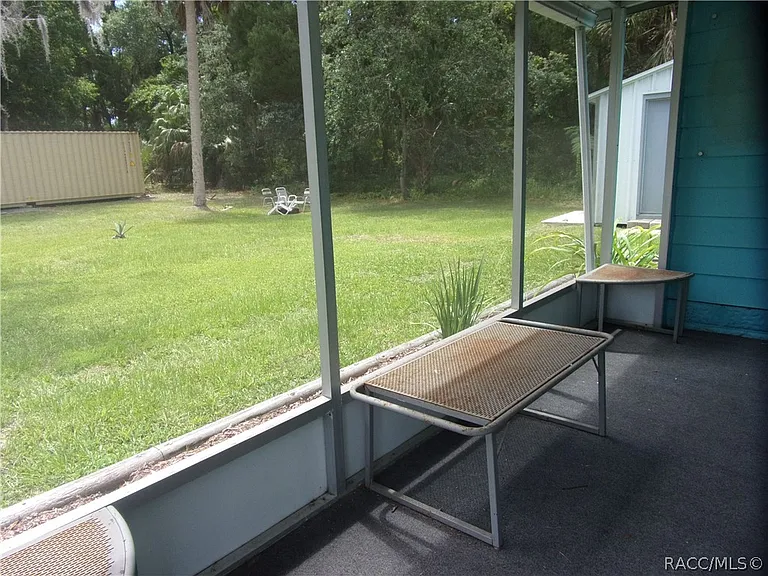 8810 W Arber Ct — Photo 3