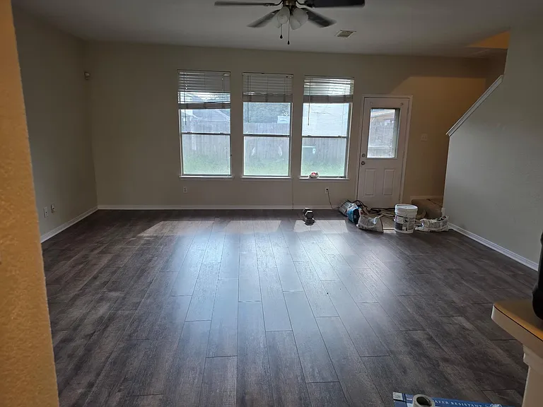 18219 Major Glen Cir — Photo 3