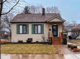 1204 Franklin St, Valparaiso, IN 46383